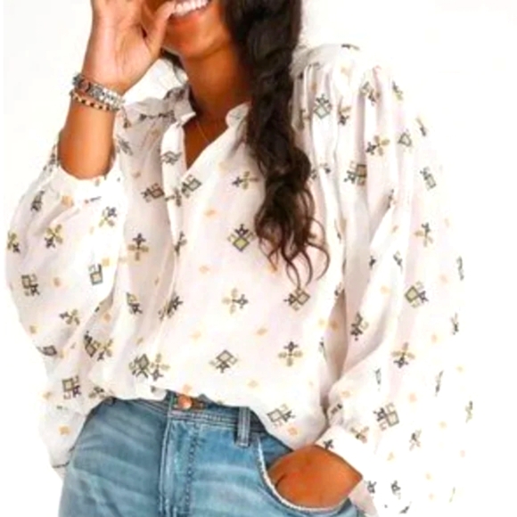 Anthropologie Tops - Anthropologie Cream Embroidery Boxy Blouse Size MP